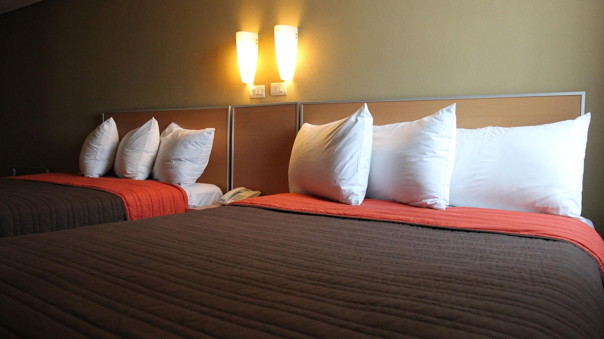 Kasa Hotel & Suites Irapuato Zewnętrze zdjęcie