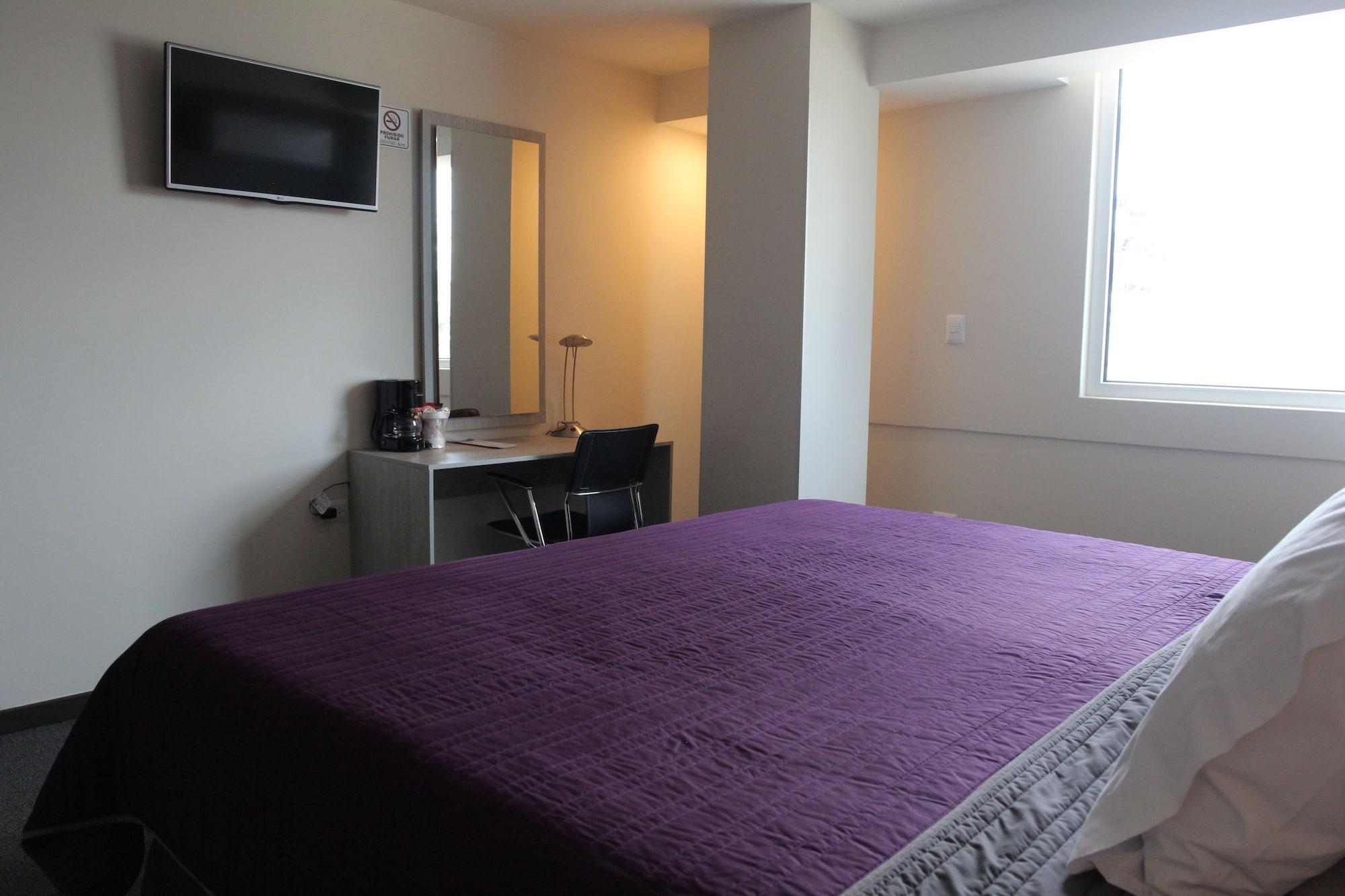 Kasa Hotel & Suites Irapuato Zewnętrze zdjęcie