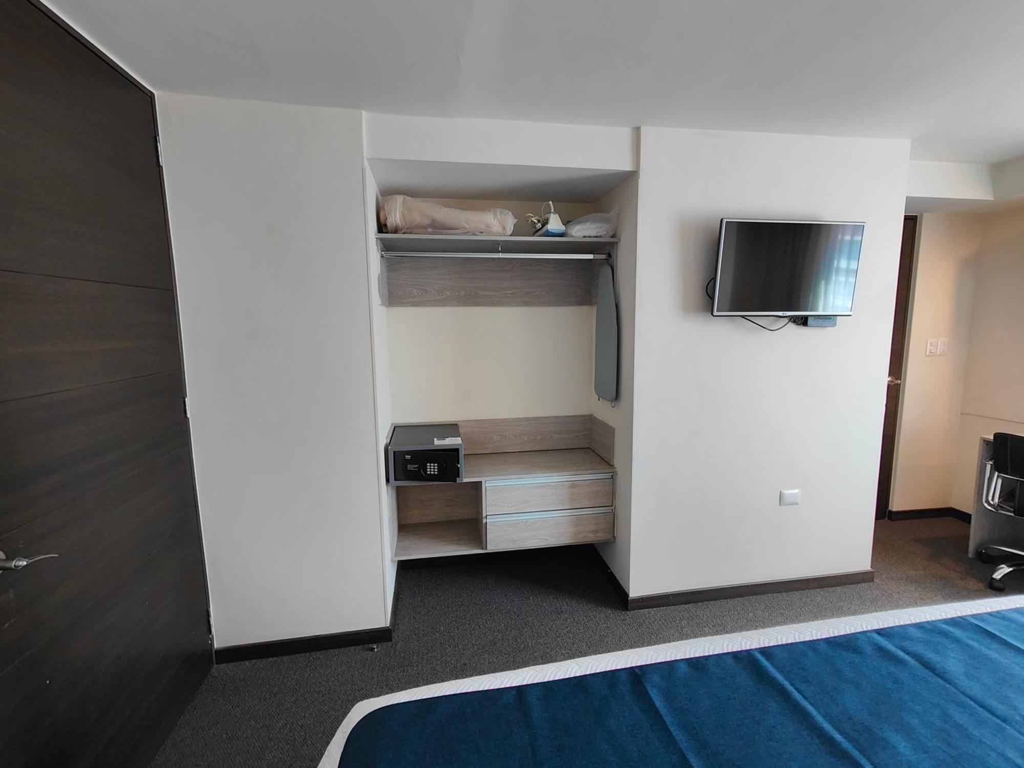 Kasa Hotel & Suites Irapuato Zewnętrze zdjęcie