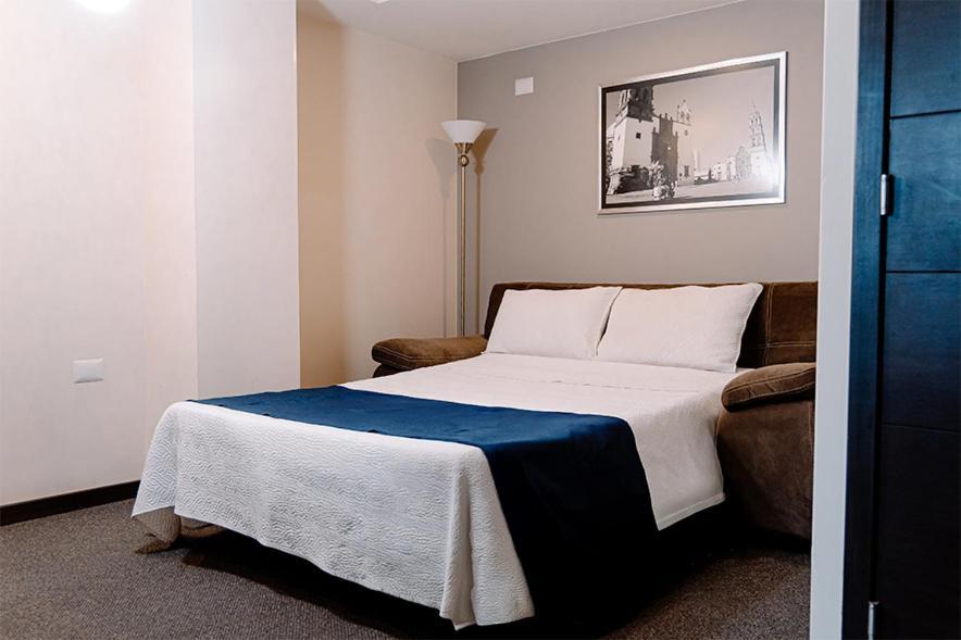 Kasa Hotel & Suites Irapuato Zewnętrze zdjęcie